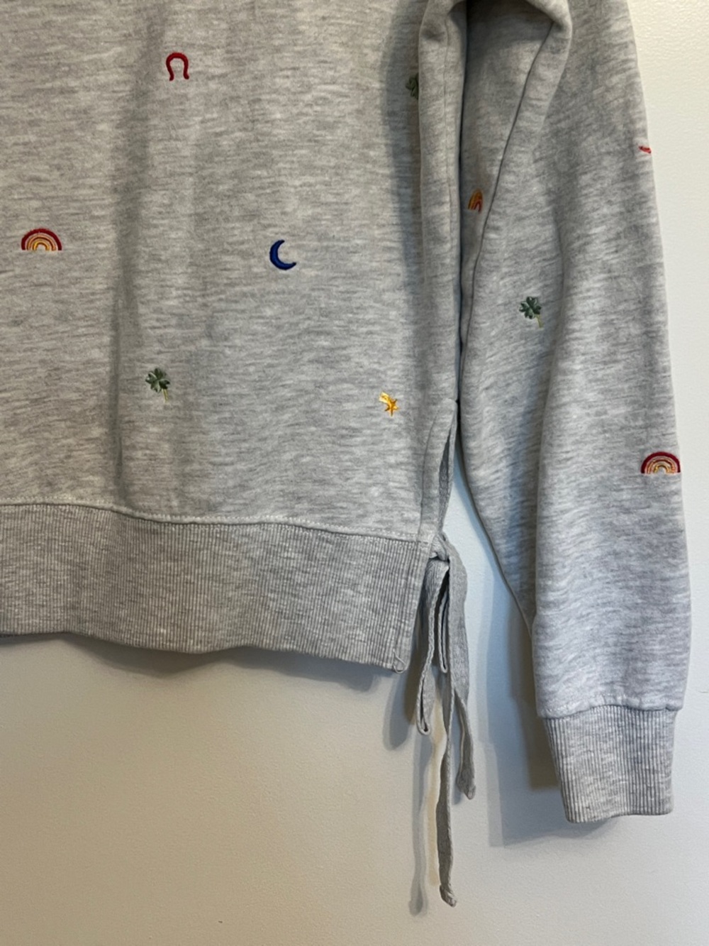 Marine Layer Nora Lucky Charms Side Tie Sweatshirt Small - Picture 11 of 12